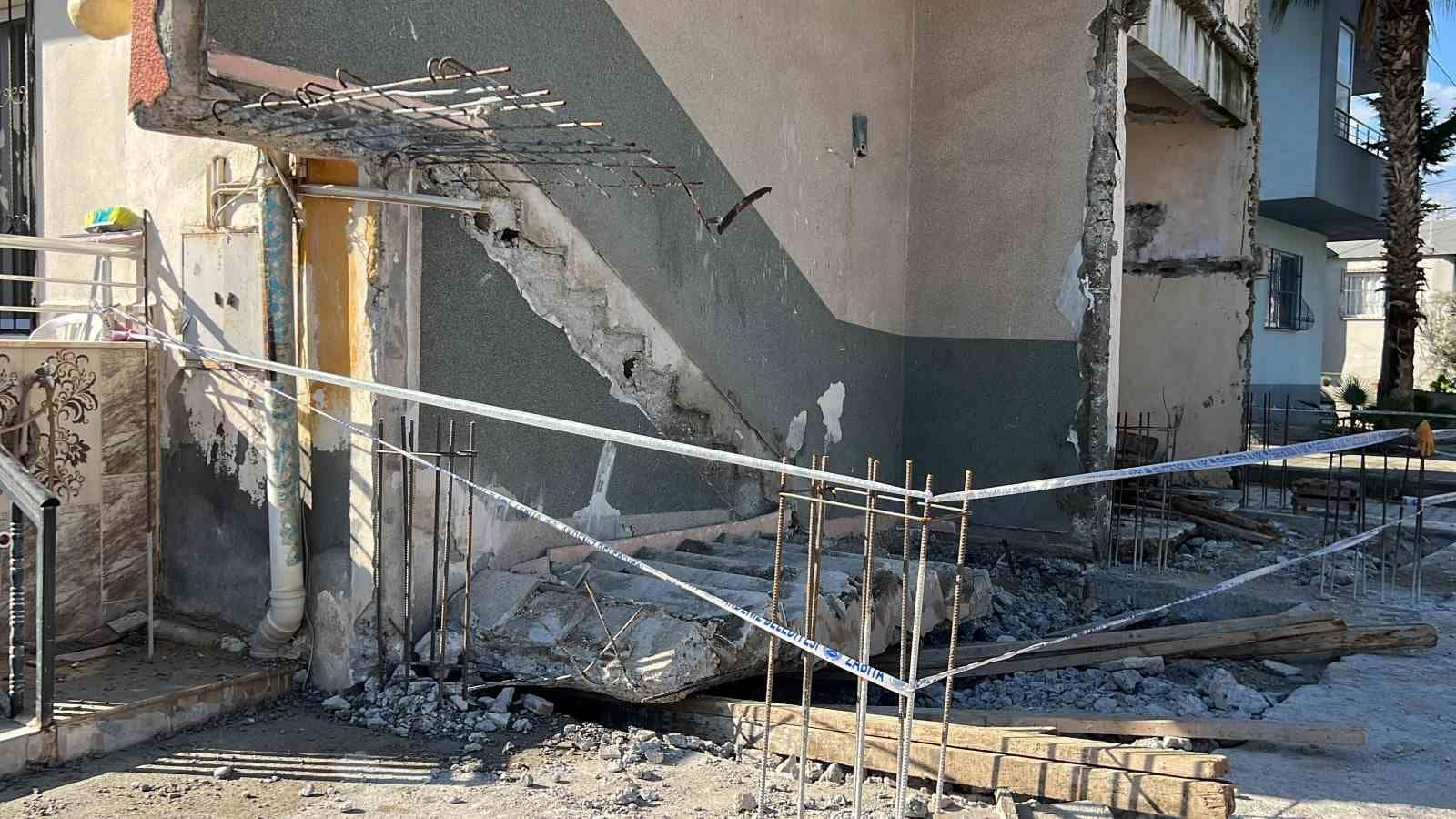 Depremde eşi ve 2 kızını kaybetmişti: Beton altında kalan işçi hayatını kaybetti