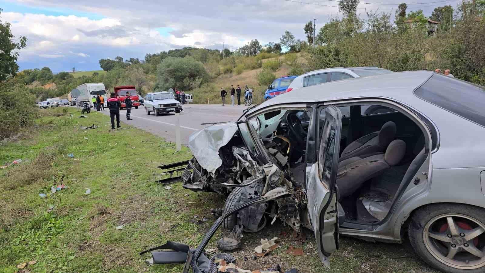 Samsun’daki kazada ağır yaralanan sürücü hayatını kaybetti