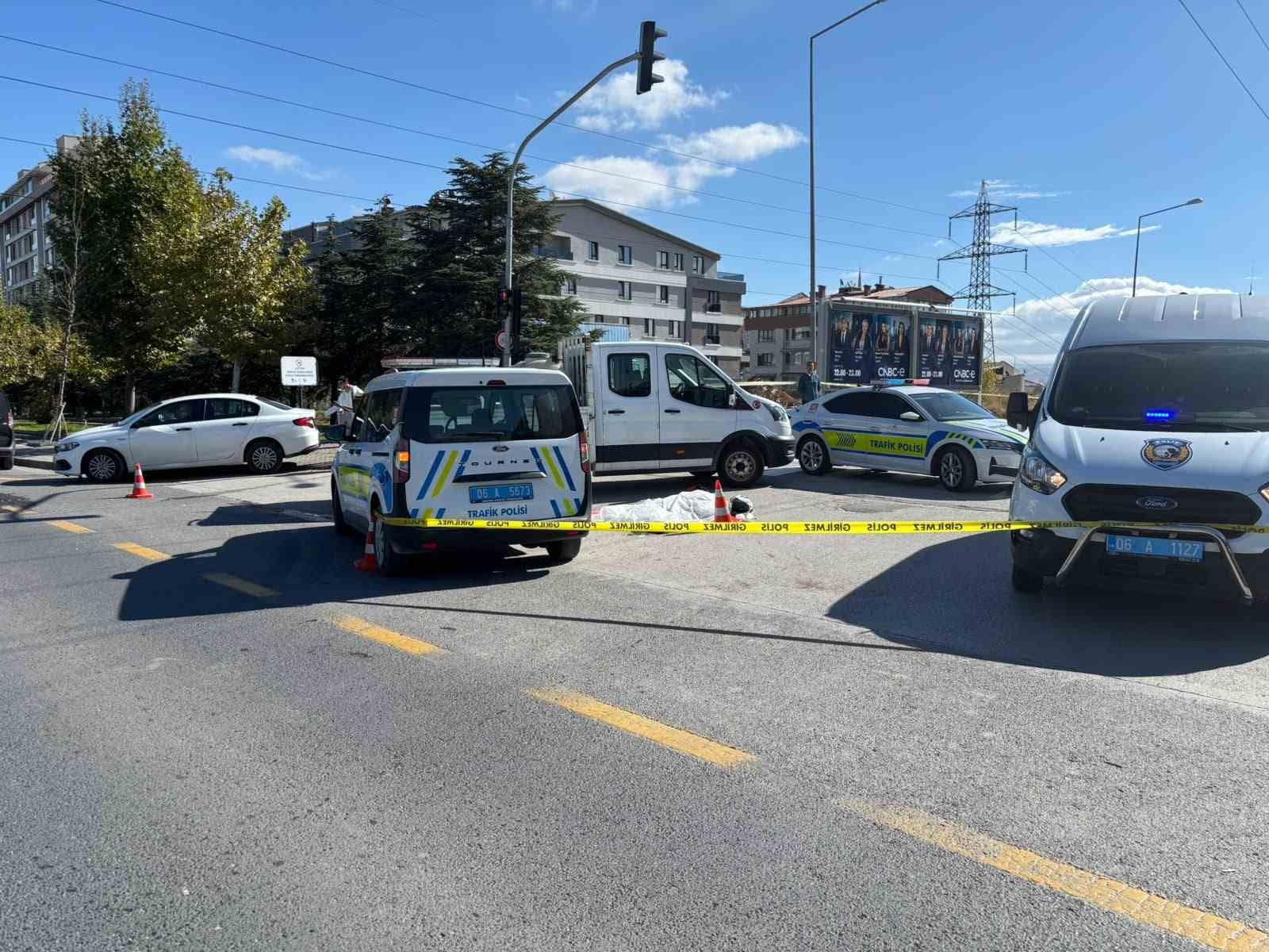 Ankara’da otomobille motosikletin çarpıştığı kazada 1 kişi hayatını kaybetti
