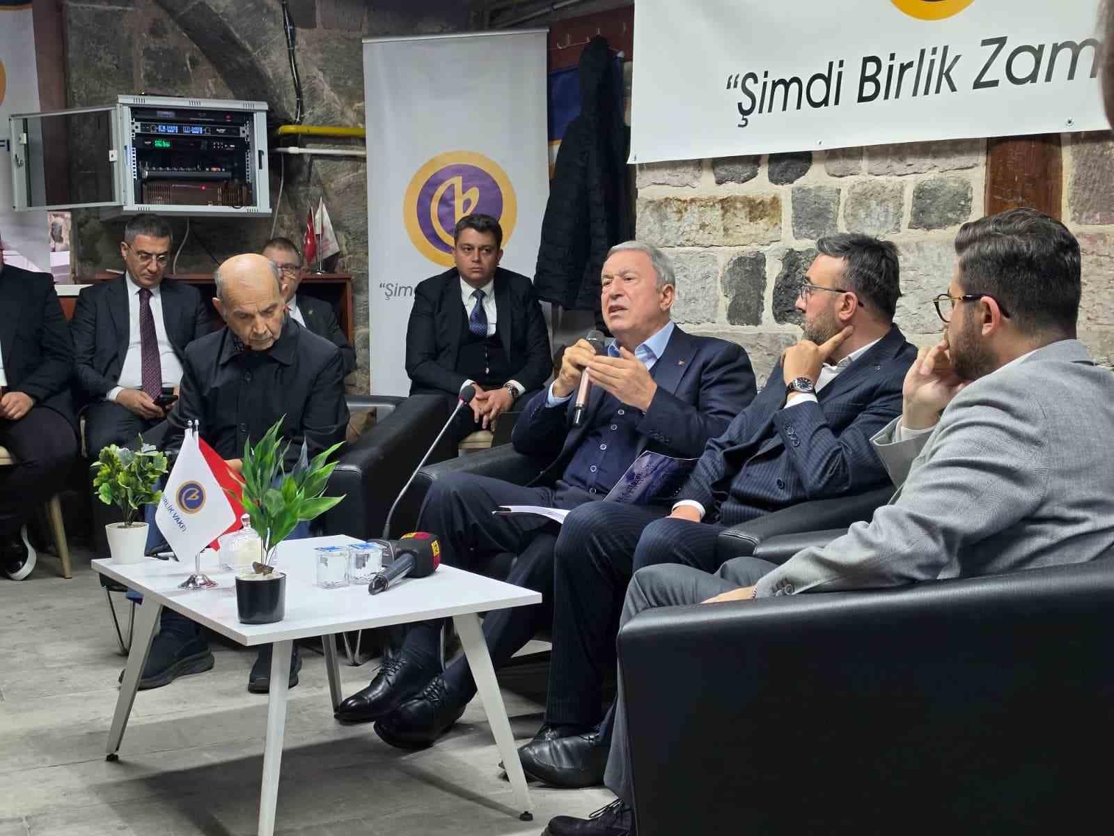 Birlik Söyleşileri’nin ilk konukları Hulusi Akar ve Bekir Yıldız oldu