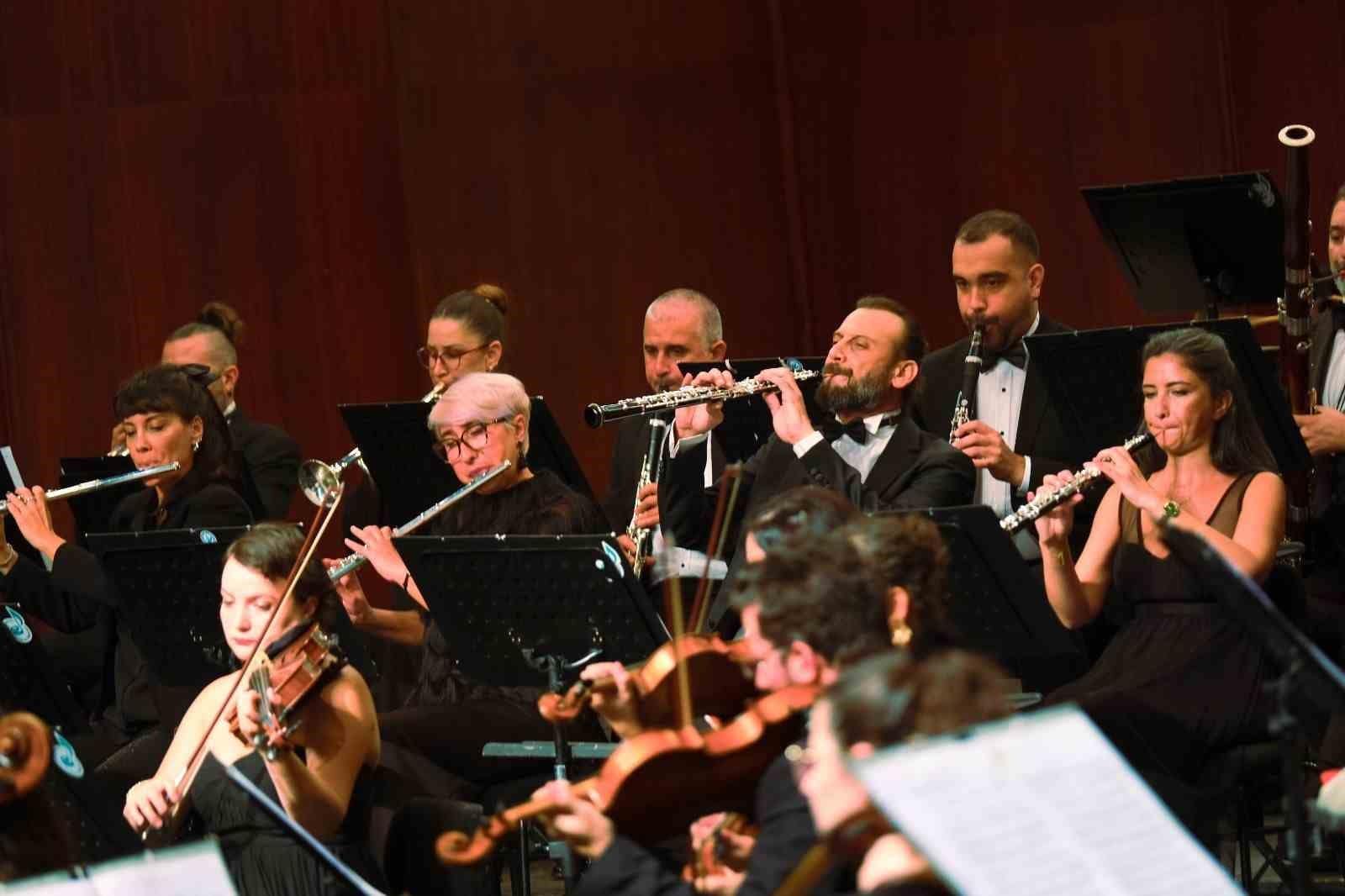 Senfoni Orkestrası’ndan Beethoven’ın 200’üncü ölüm yılına özel konserler serisi başladı