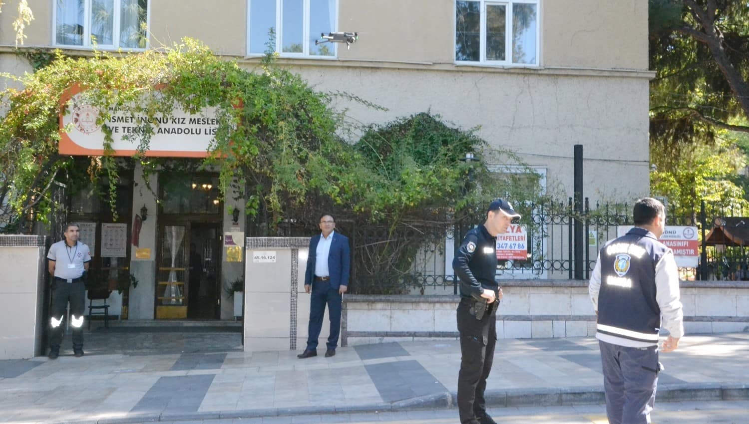 Manisa’da okul çevrelerinde sıkı denetim