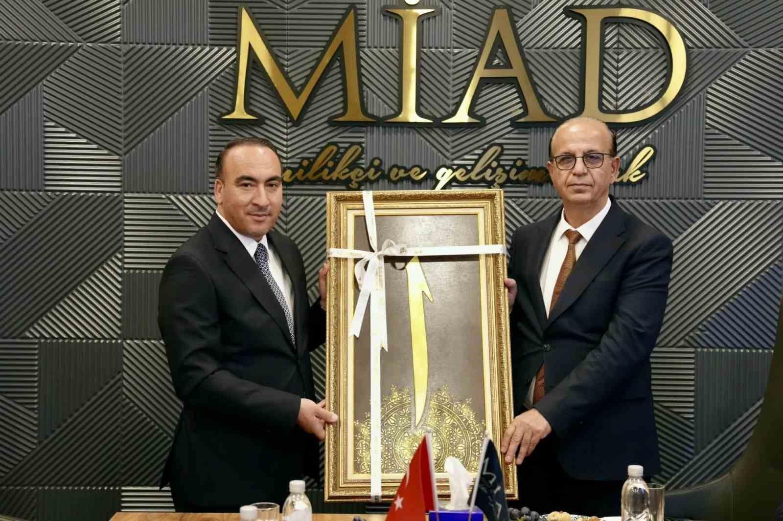 Başkan Geçit’ten MİAD Malatya Şubesi’ne ziyaret