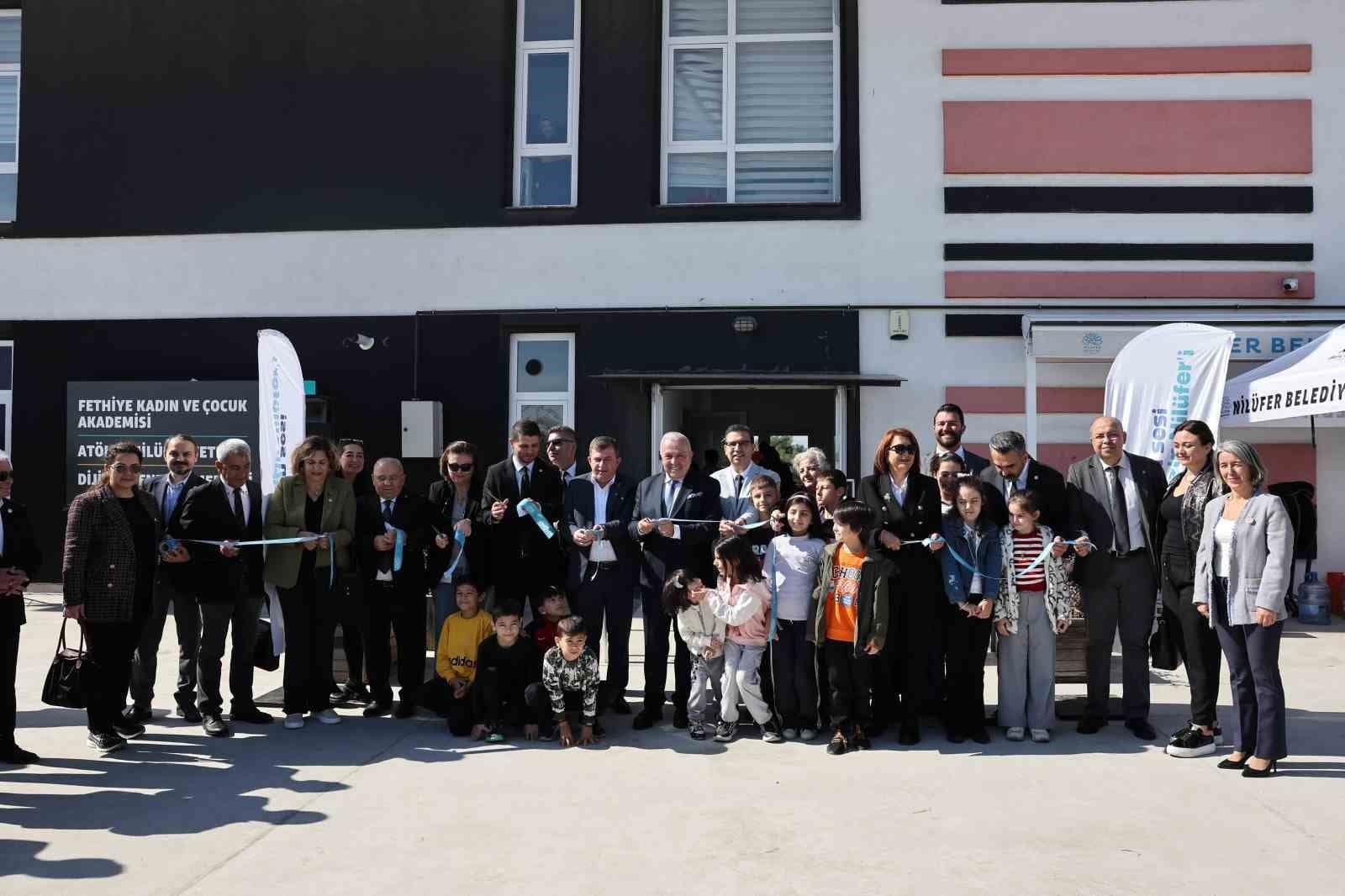 Nilüfer Belediyesi dijital deneyim merkezi açıldı