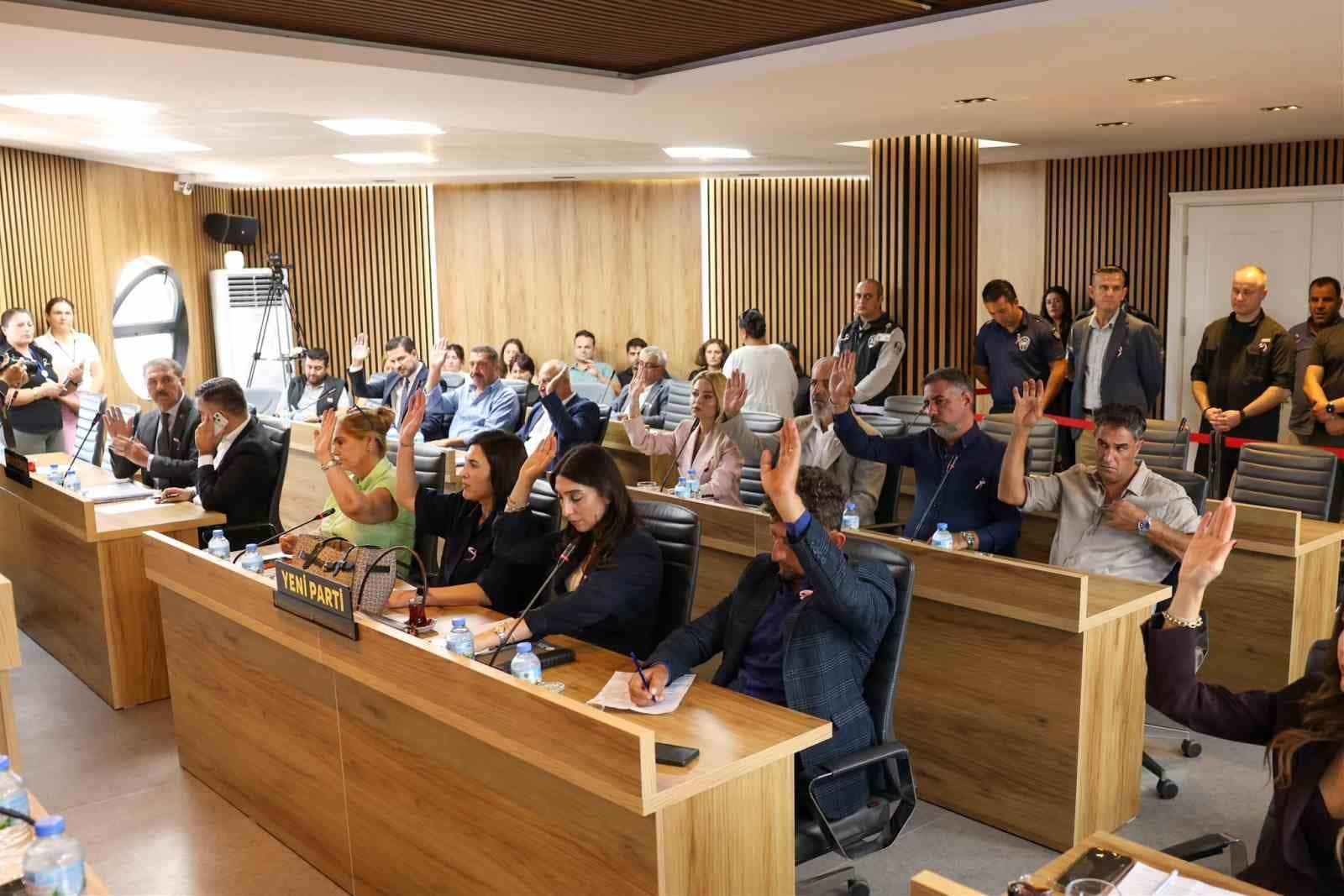 Didim Belediye Meclisi’nde Meme Kanseri’ne dikkat çekildi