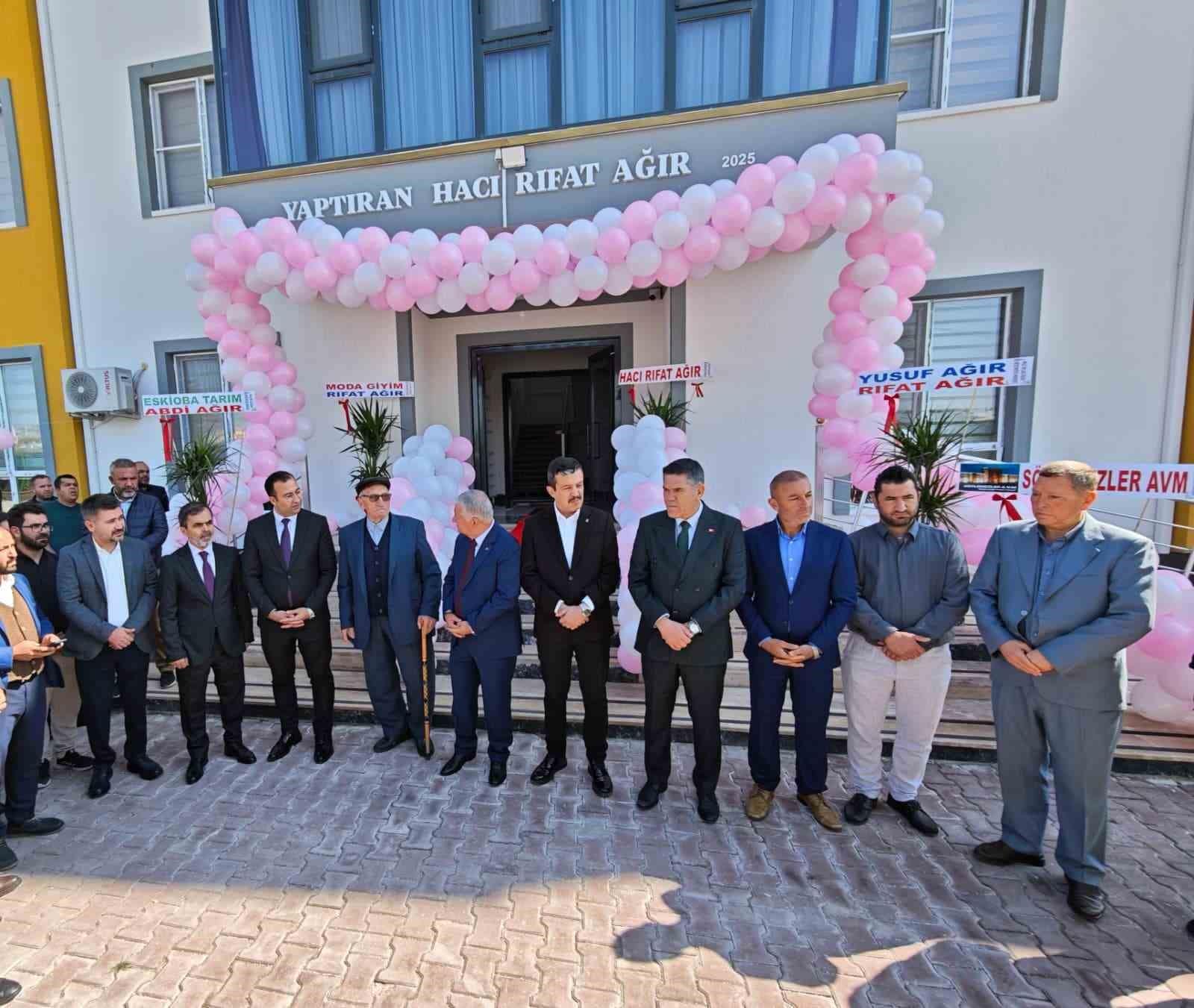 Sultanhanı’nda kız kuran kursu açıldı