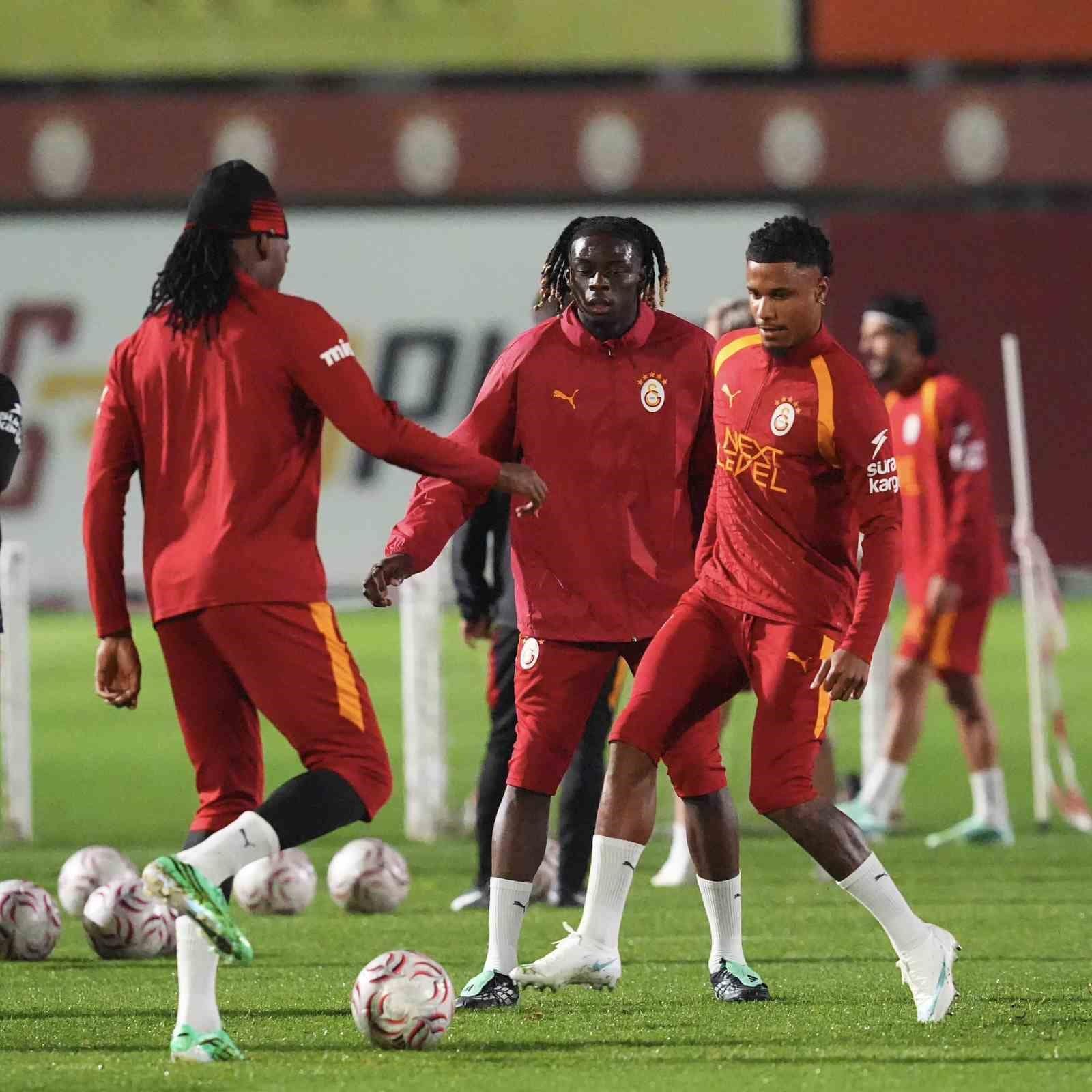 Galatasaray, Kasımpaşa maçı hazırlıklarını tamamladı