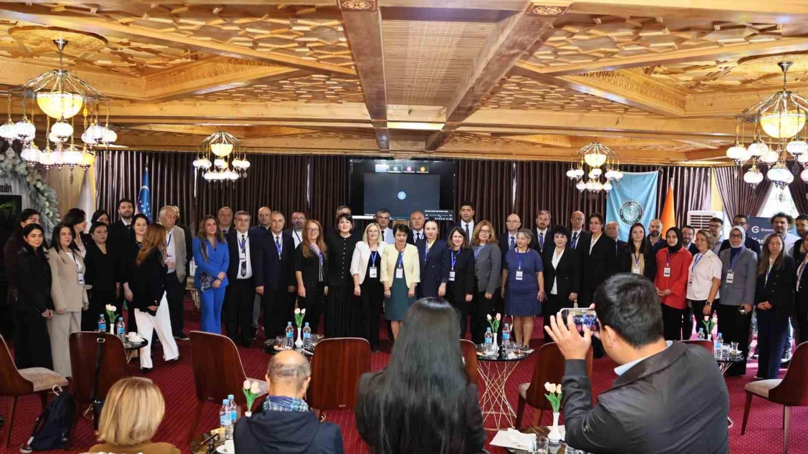 BAÜN Rektörü Oğurlu’dan Uluslararası Sempozyumda "Türk Dünyasında İş Birliği" vurgusu