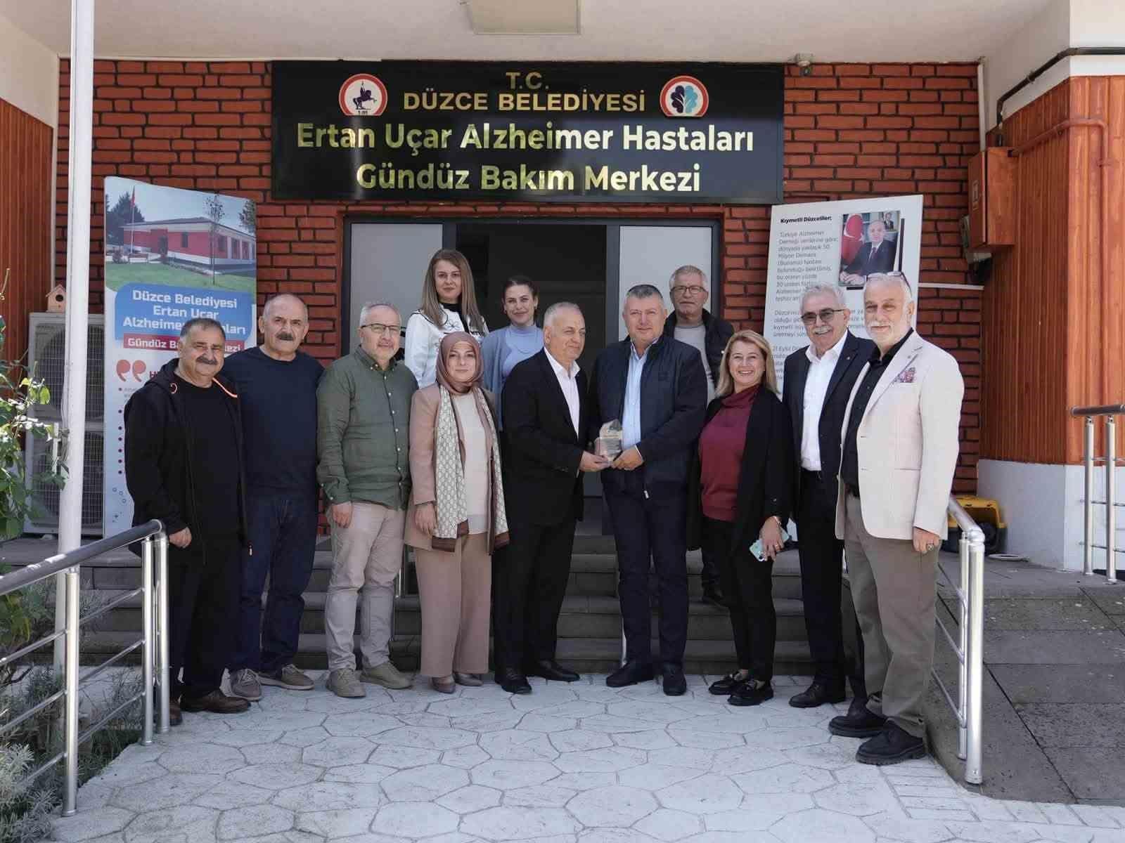 Lokman Ayva’dan Düzce’de sosyal projelere destek