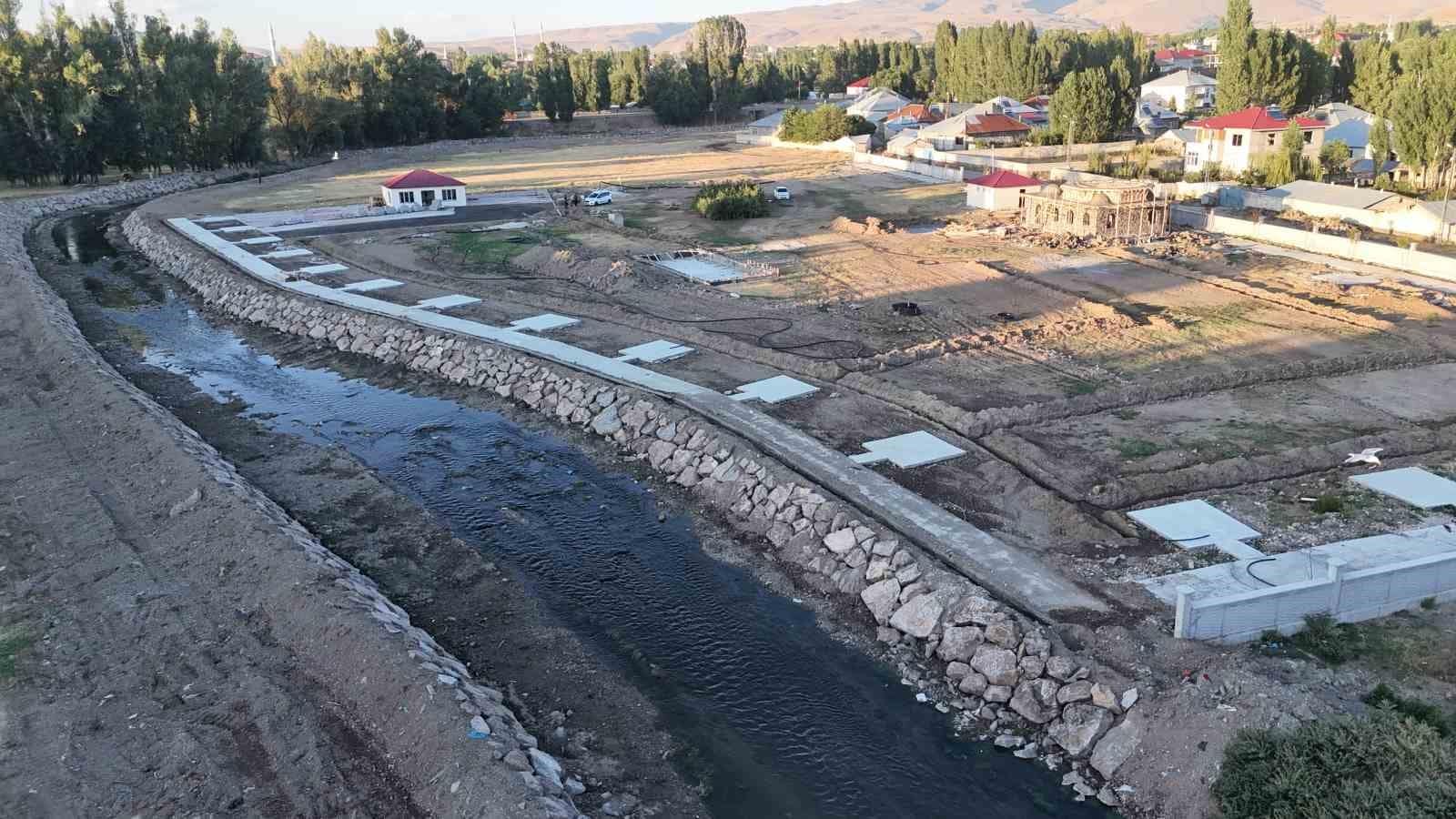 Patnos’ta büyük dönüşüm: Başkan Taşkın ilçenin değişimini anlattı