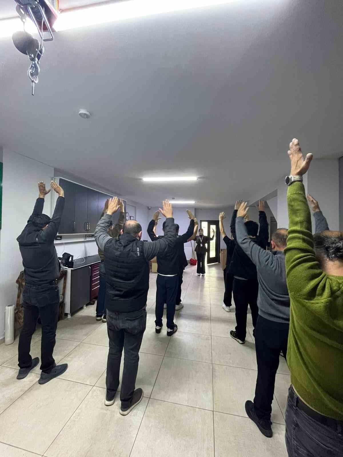 Düzce’de esnafa sabah sporu