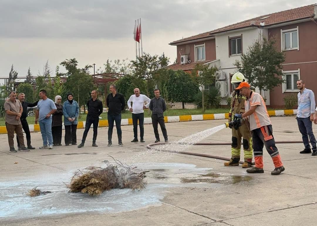 Karayolları personeline "yangın ve tahliye" tatbikatı eğitimi