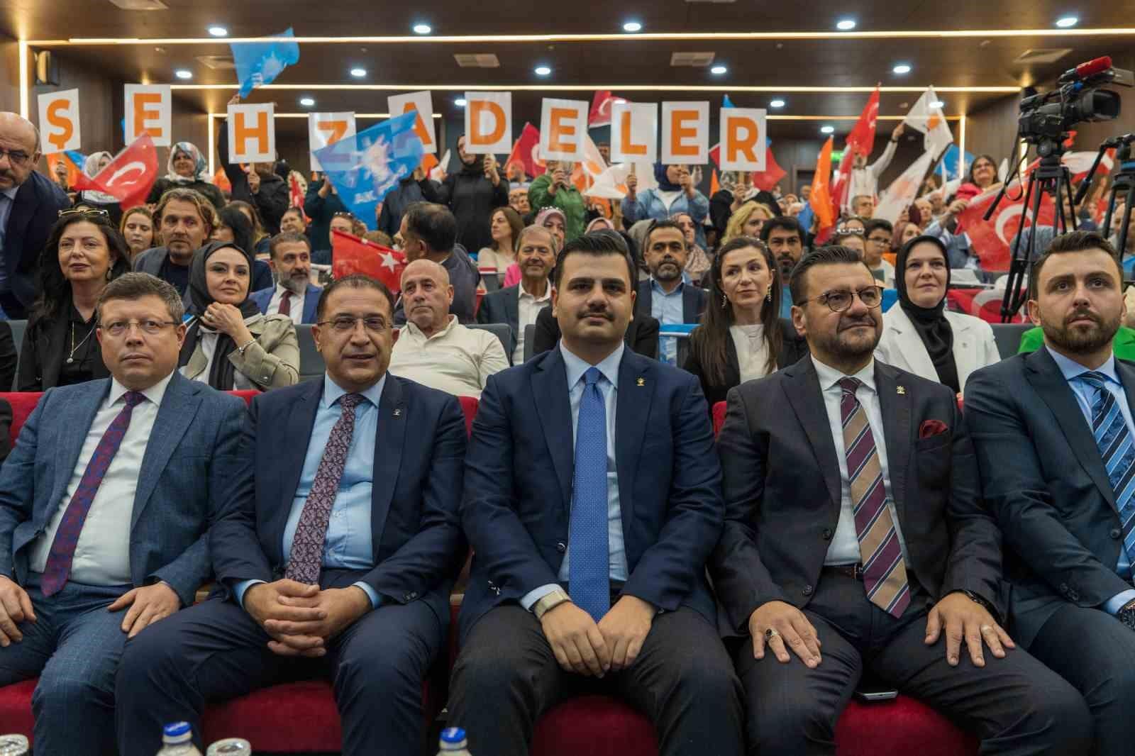 AK Parti Genel Sekreteri İnan: "Özgür Özel’i benzin istasyonlarından uzak tutsunlar"