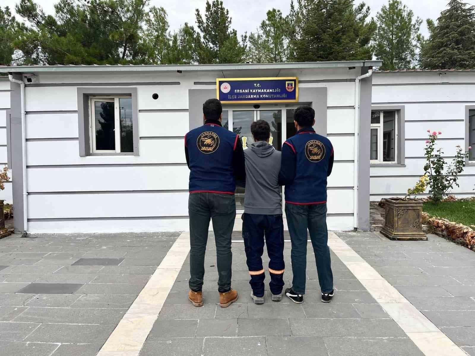 Diyarbakır’da haklarında kesinleşmiş hapis cezası bulunan 105 kişi yakalandı
