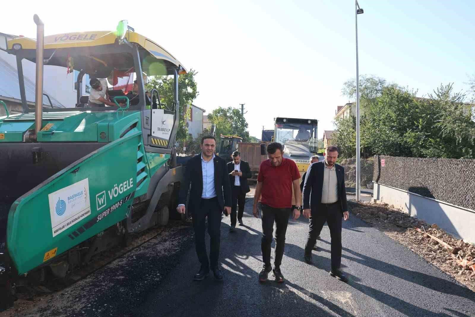 Yeşilyurt Mahallesi’nde asfalt çalışmaları sürüyor
