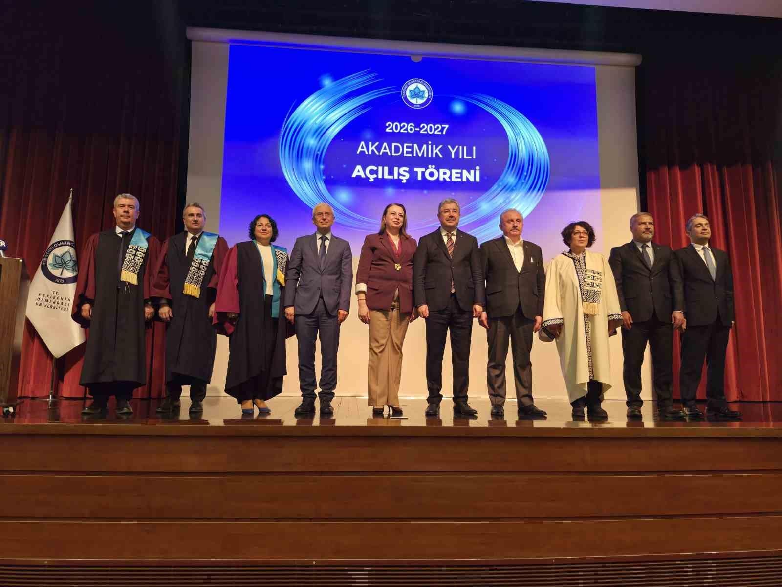 ESOGÜ 2026-2027 Akademik Yılı Açılış Töreni gerçekleştirildi