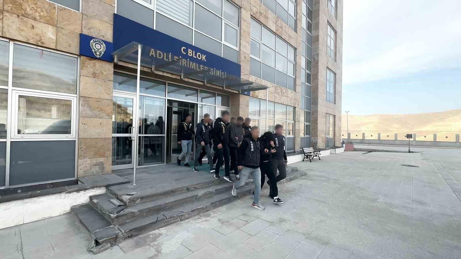 1.3 milyar TL’lik işlem hacmi bulunan soruşturmada 12 tutuklama