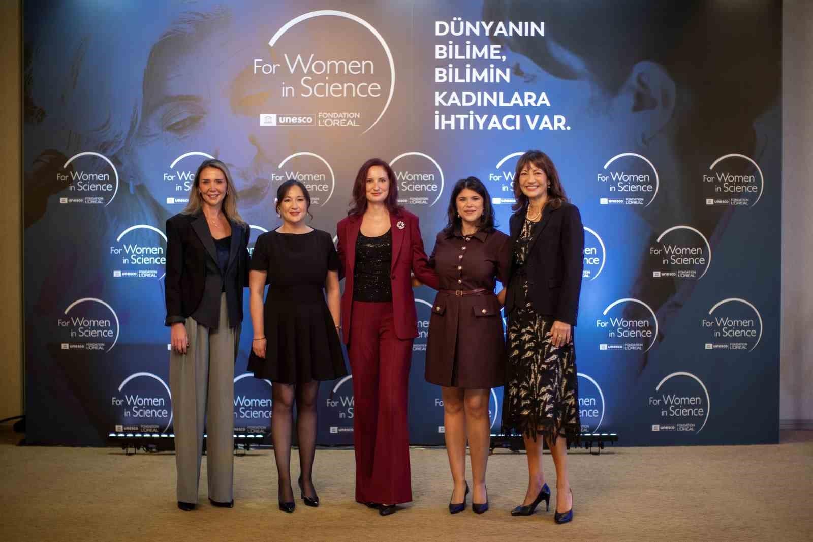 L’Oréal Türkiye’den dört yeni bilim kadınına destek