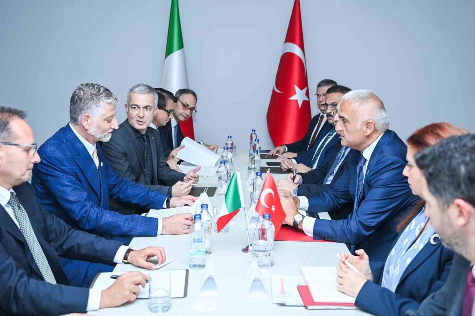 Bakan Ersoy, İtalyan mevkidaşı Giuli ile bir araya geldi