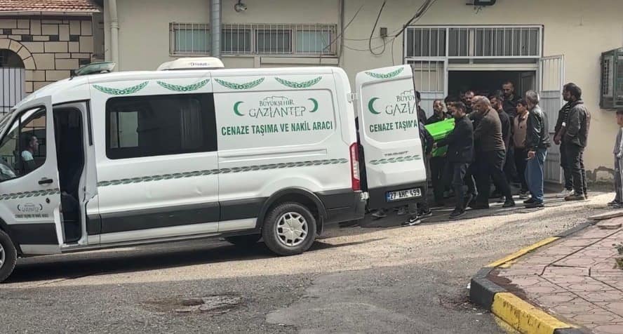 Hayvan çiftliğinde elektrik akımına kapılan çocuk hayatını kaybetti