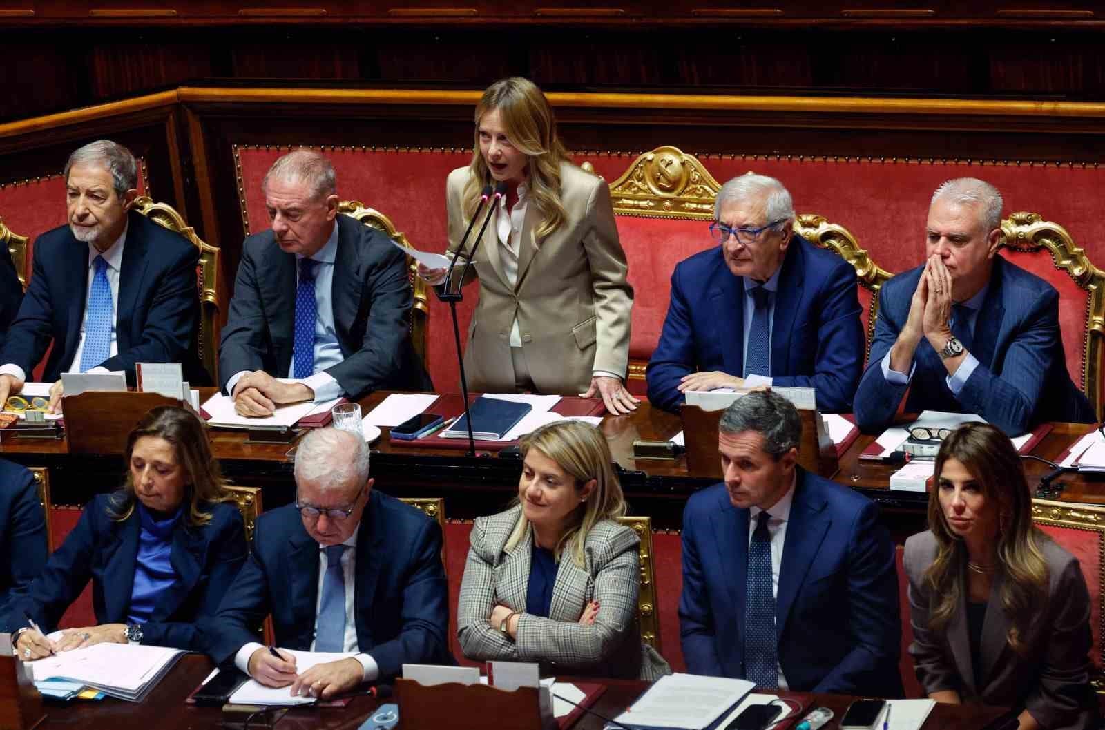 Meloni: "ABD-Rusya dizel anlaşması Moskova’ya savaşı finanse etmek için yeni gelir sağlıyor"
