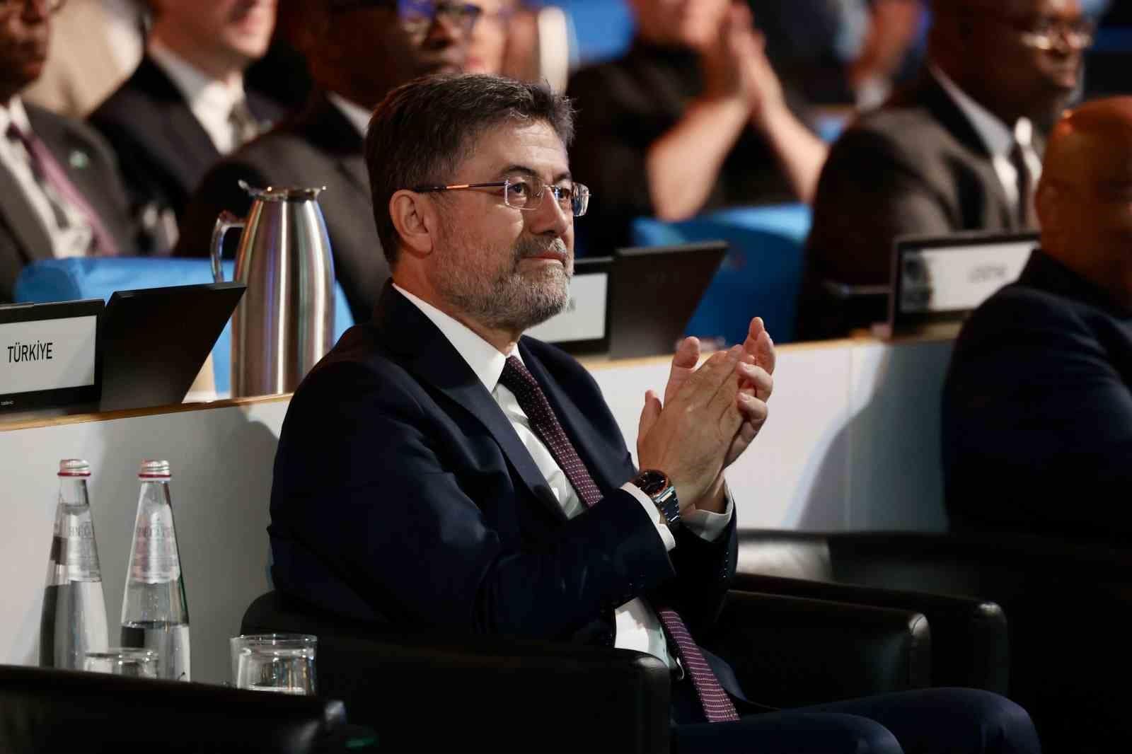 Bakan Yumaklı: "Türkiye olarak önümüzdeki 10 yılı kapsayan bir Ulusal Su Planı hazırladık"