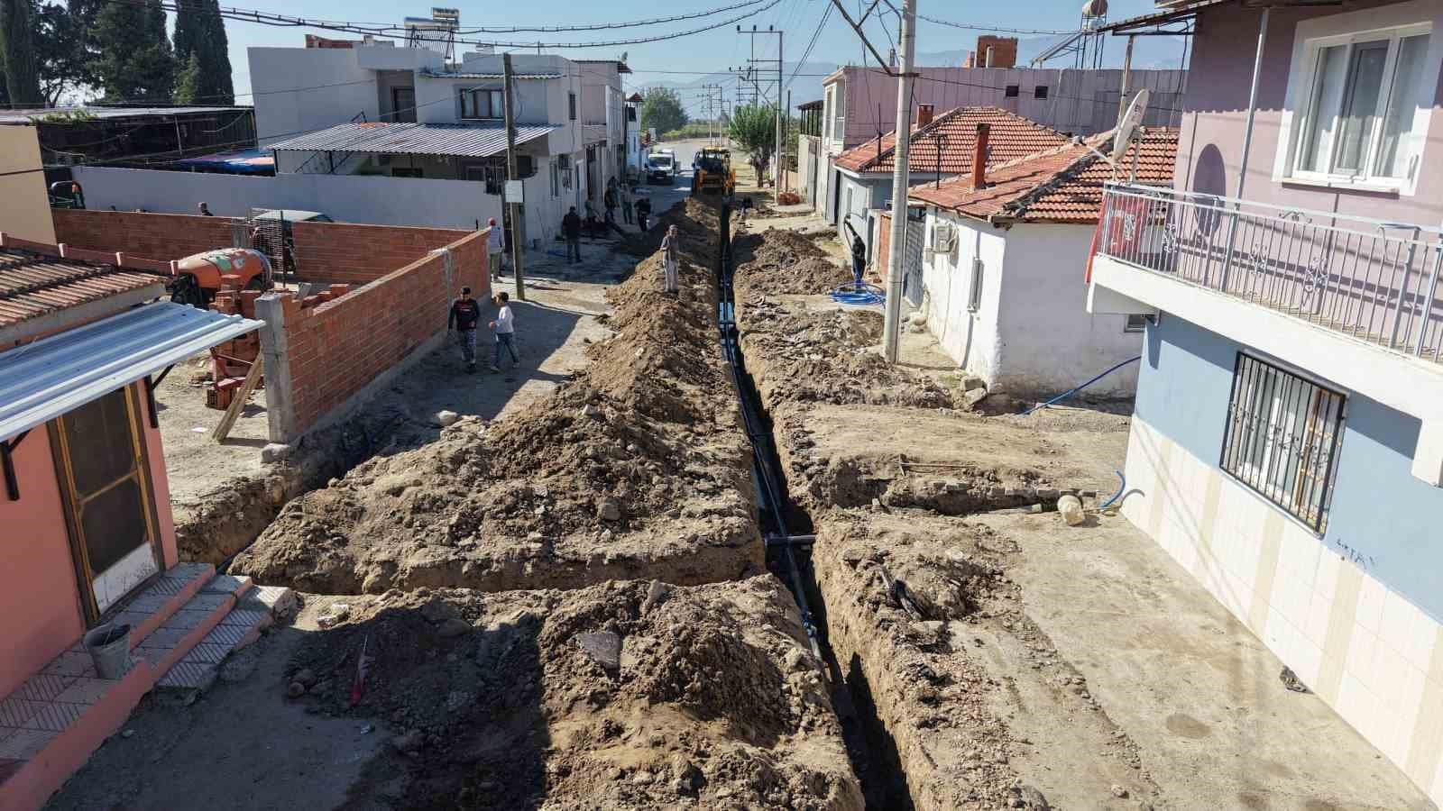 Yeşilköy’ün 40 yıllık içme suyu altyapısı yenilendi