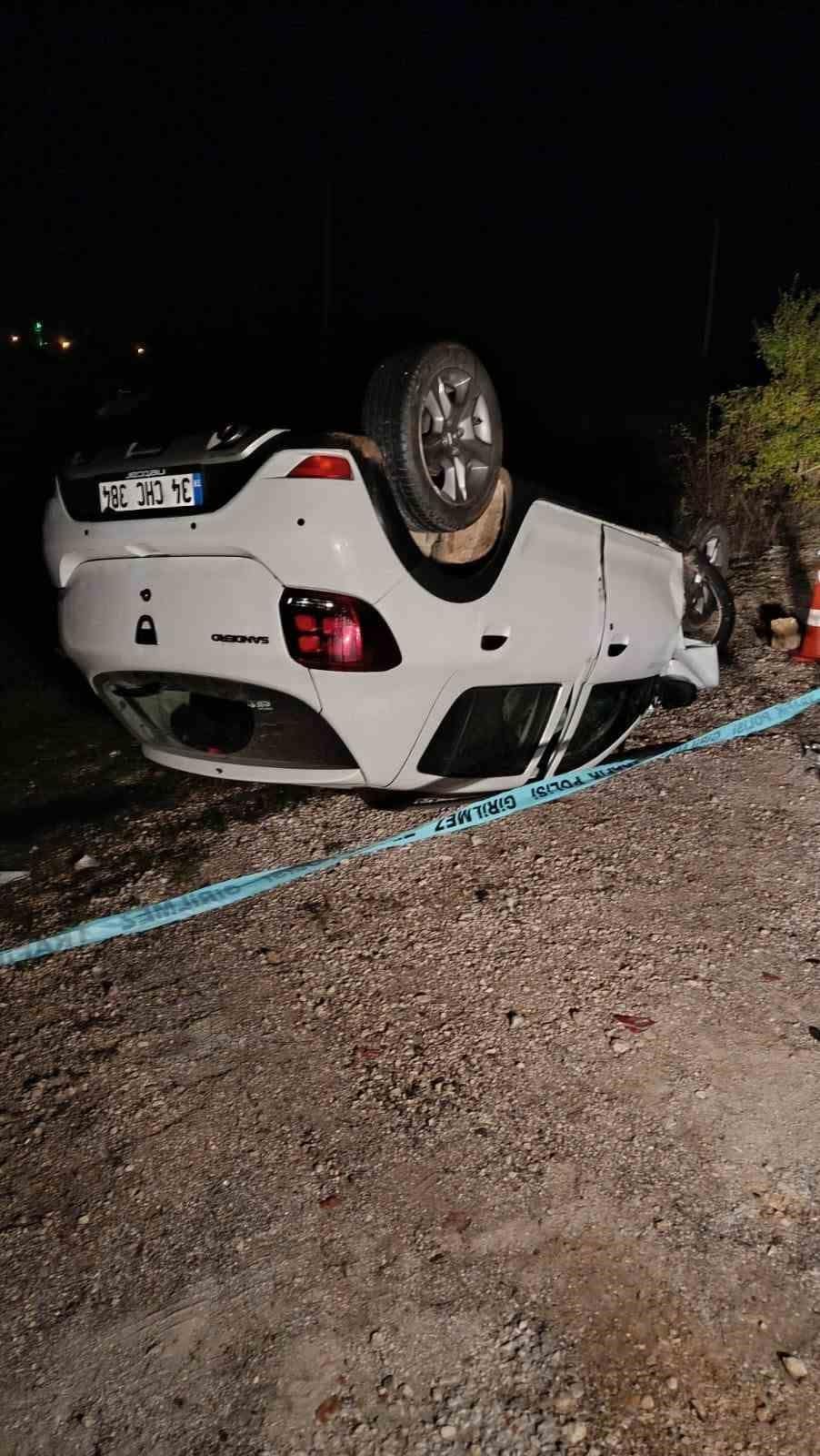 Takla atan otomobilin sürücüsü yaralandı