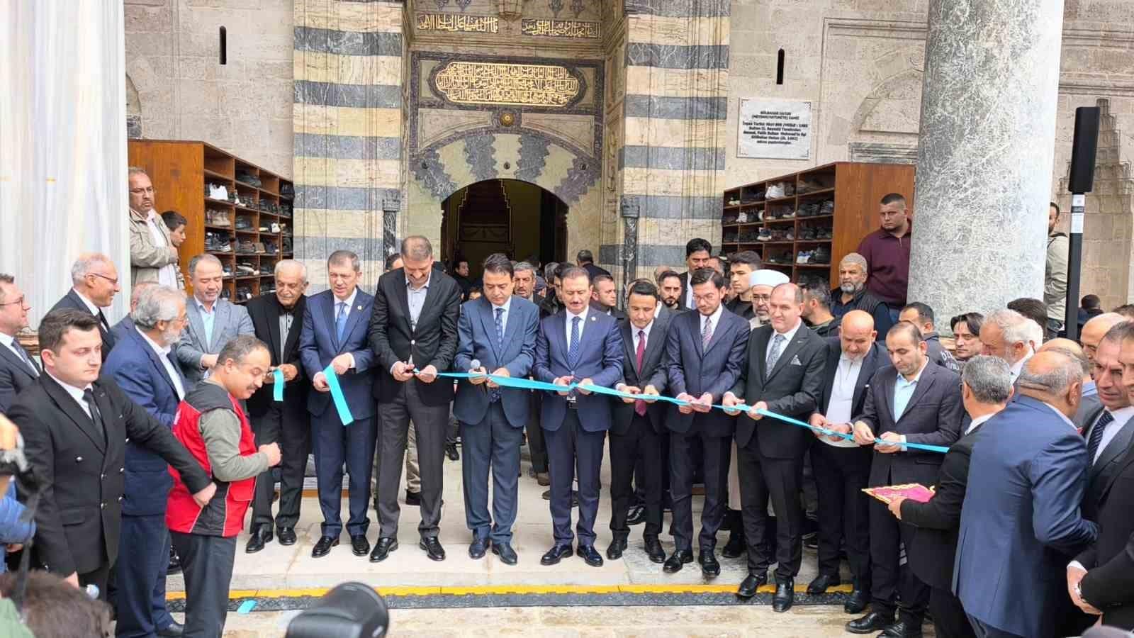 Tokat’ta 541 yıllık Gülbahar Hatun Camii yeniden ibadete açıldı