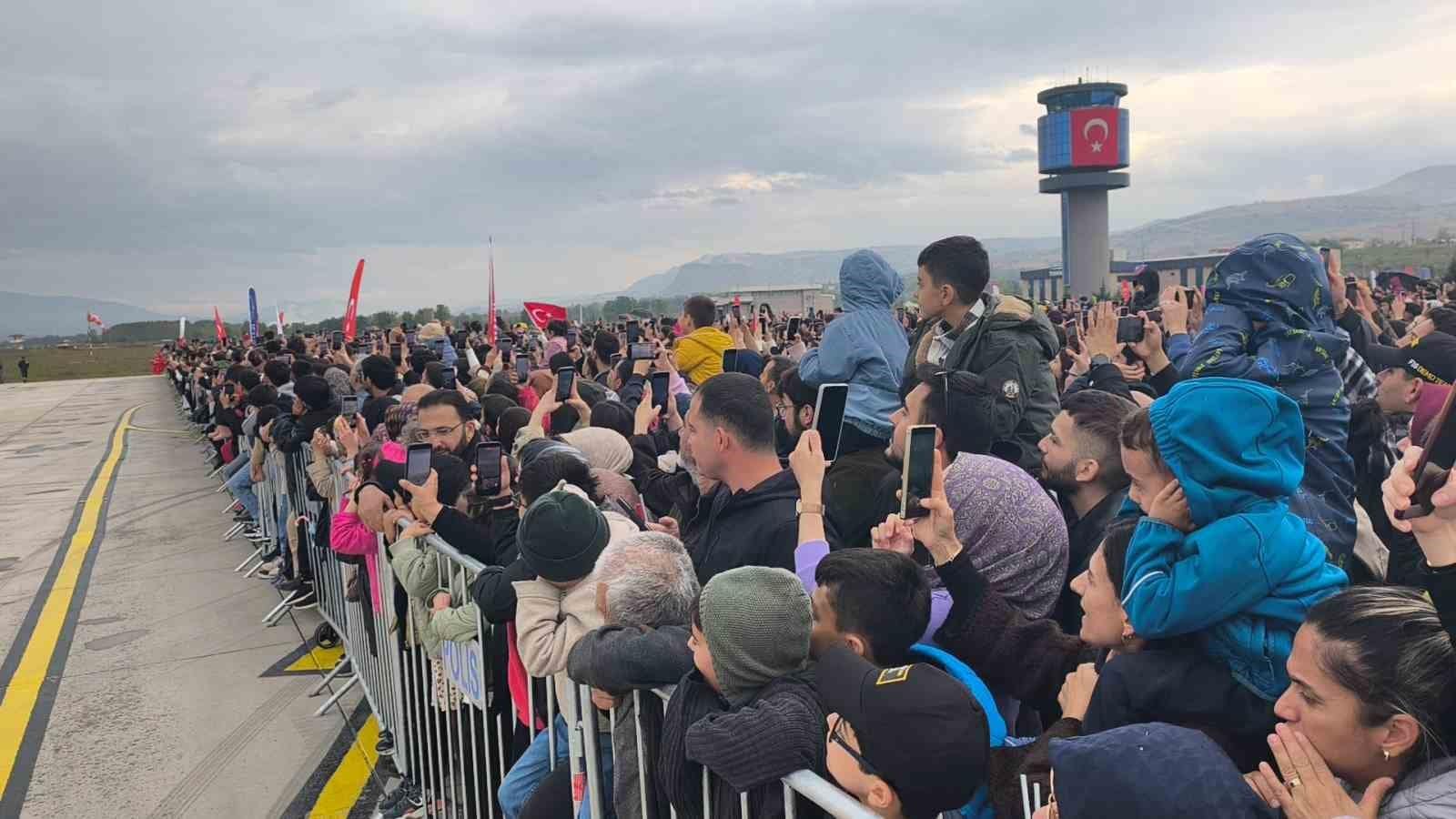 SOLOTÜRK Tokat semalarında nefes kesti