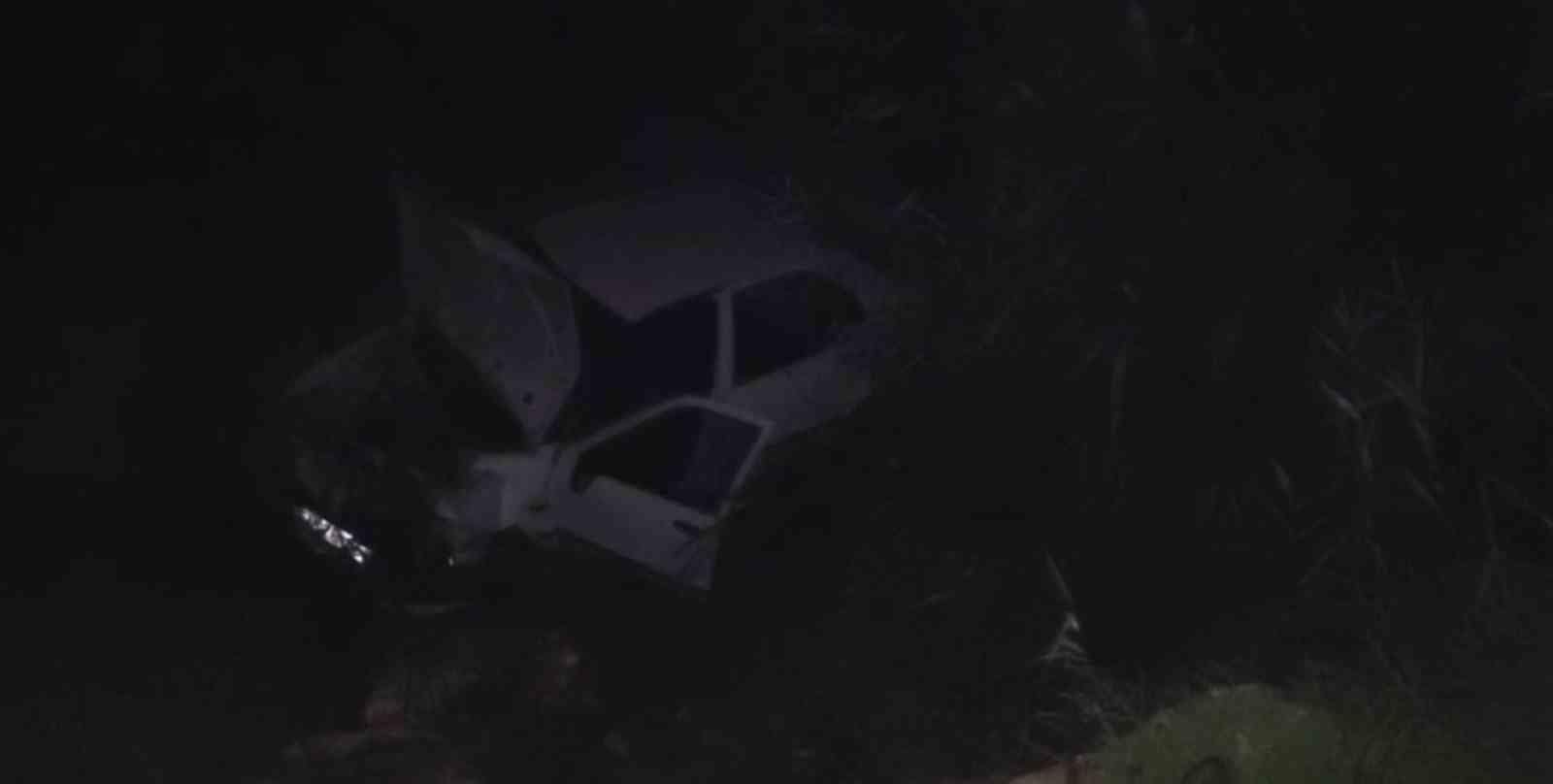 Şanlıurfa’da otomobil tahliye kanalına devrildi: 3 yaralı