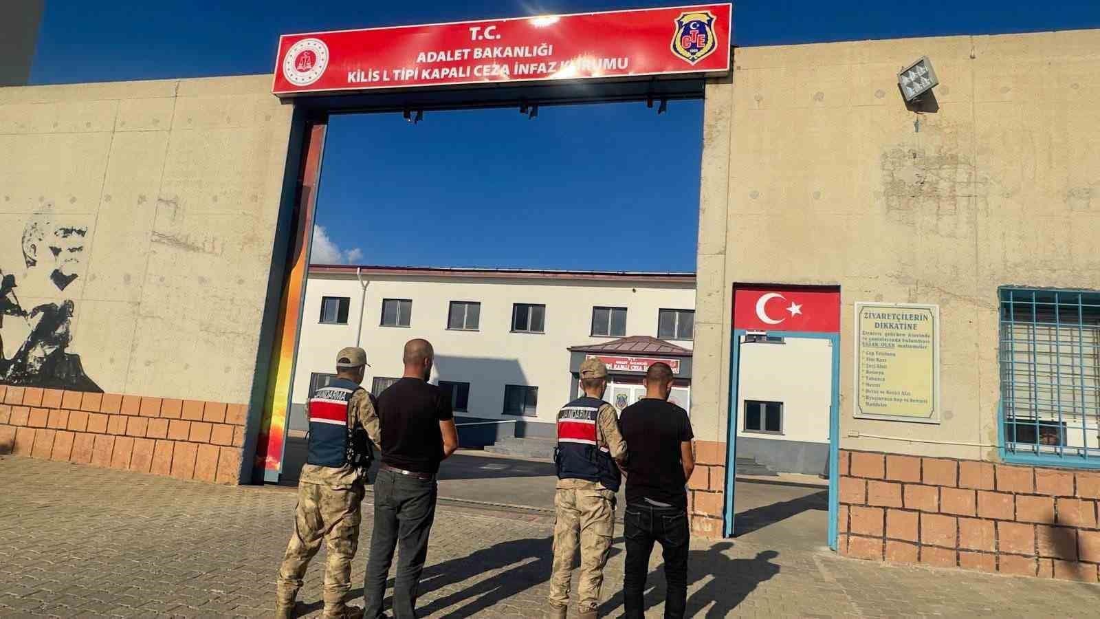 Kilis’te göçmen kaçakçılığı operasyonu: 2 tutuklama