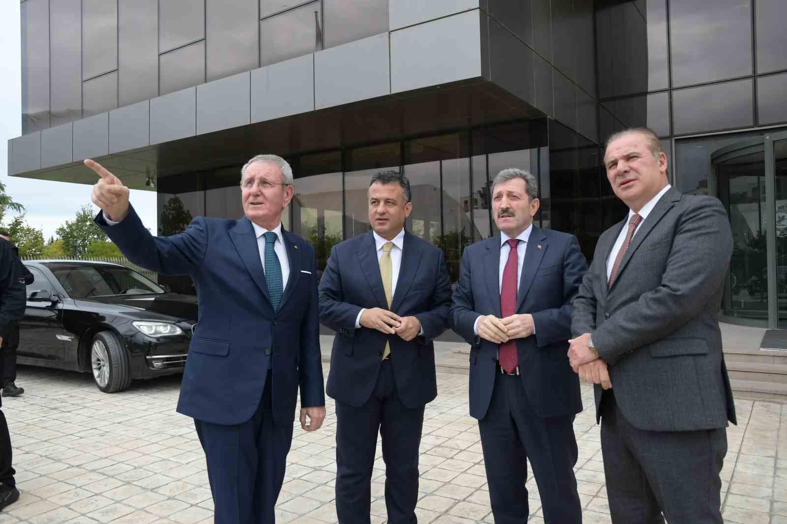 Tavlı ve Doğan’dan Samsun TSO’da yeni döneme tebrik