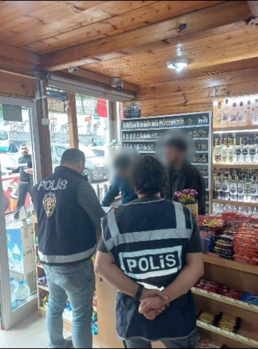 Artvin’de okul çevrelerinde tütün denetimi