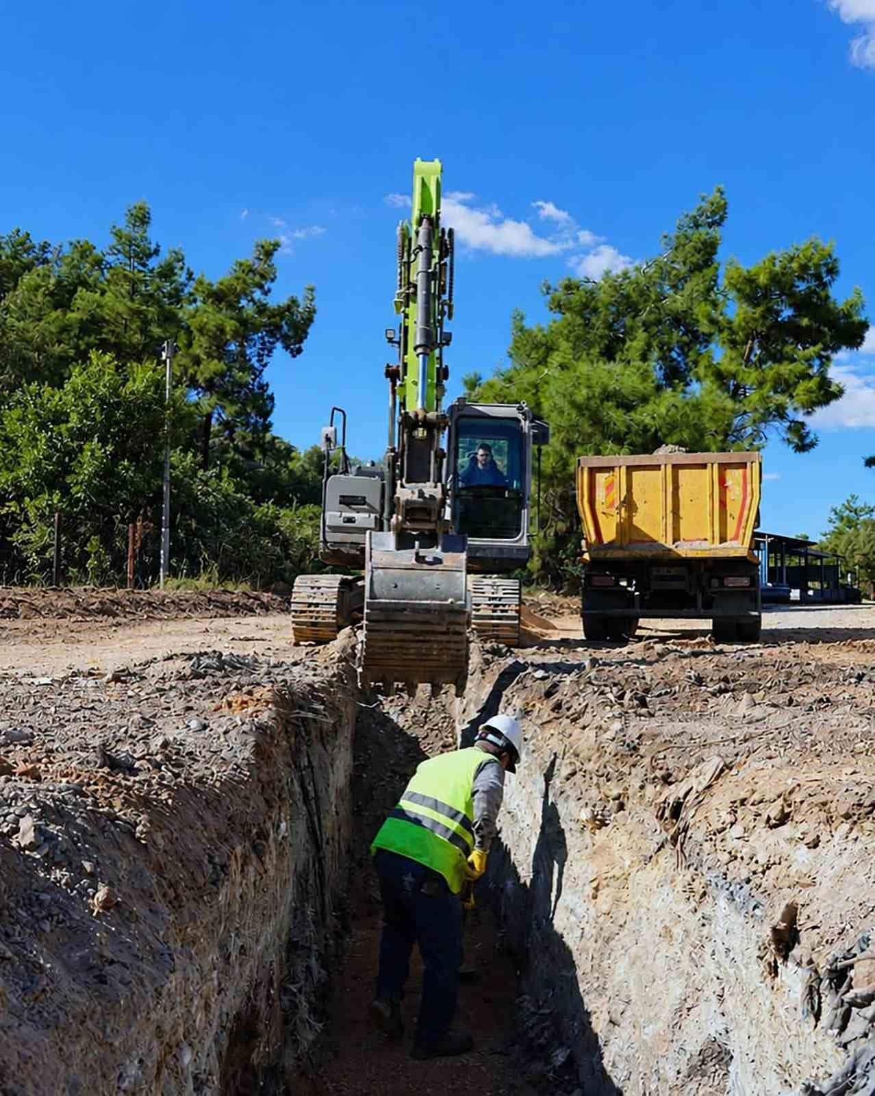 MUSKİ, Güllük’te su kesintilerini önlemek için hatları yeniliyor