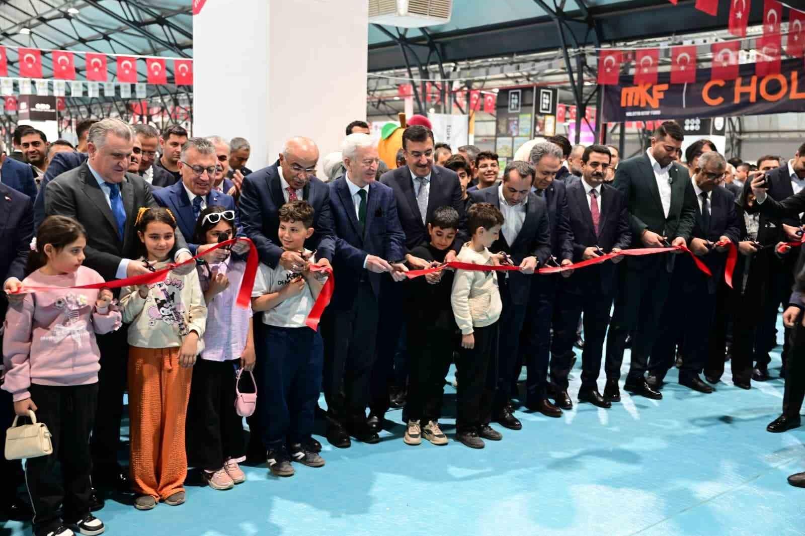 12. Malatya Anadolu Kitap ve Kültür Fuarı açıldı