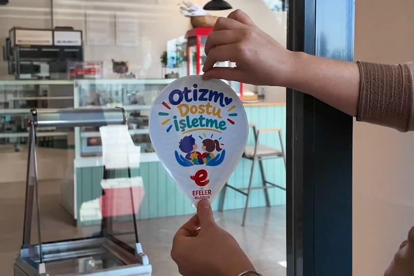 Efeler’de işletmeler Otizm dostu oluyor