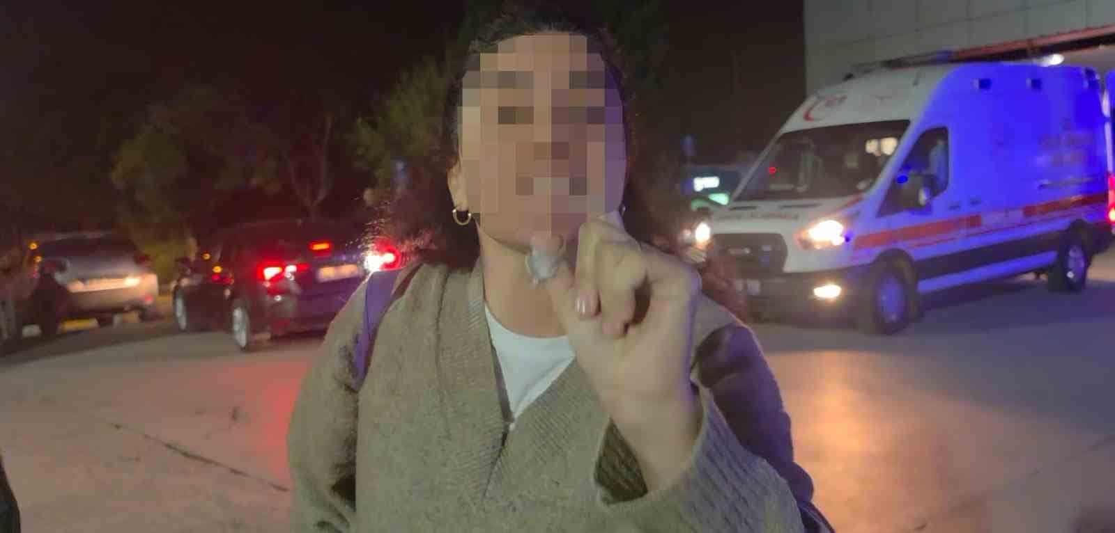 Film setinde fenalaşan yönetmen hastaneye kaldırıldı, yakınları gazetecilere zor anlar yaşattı