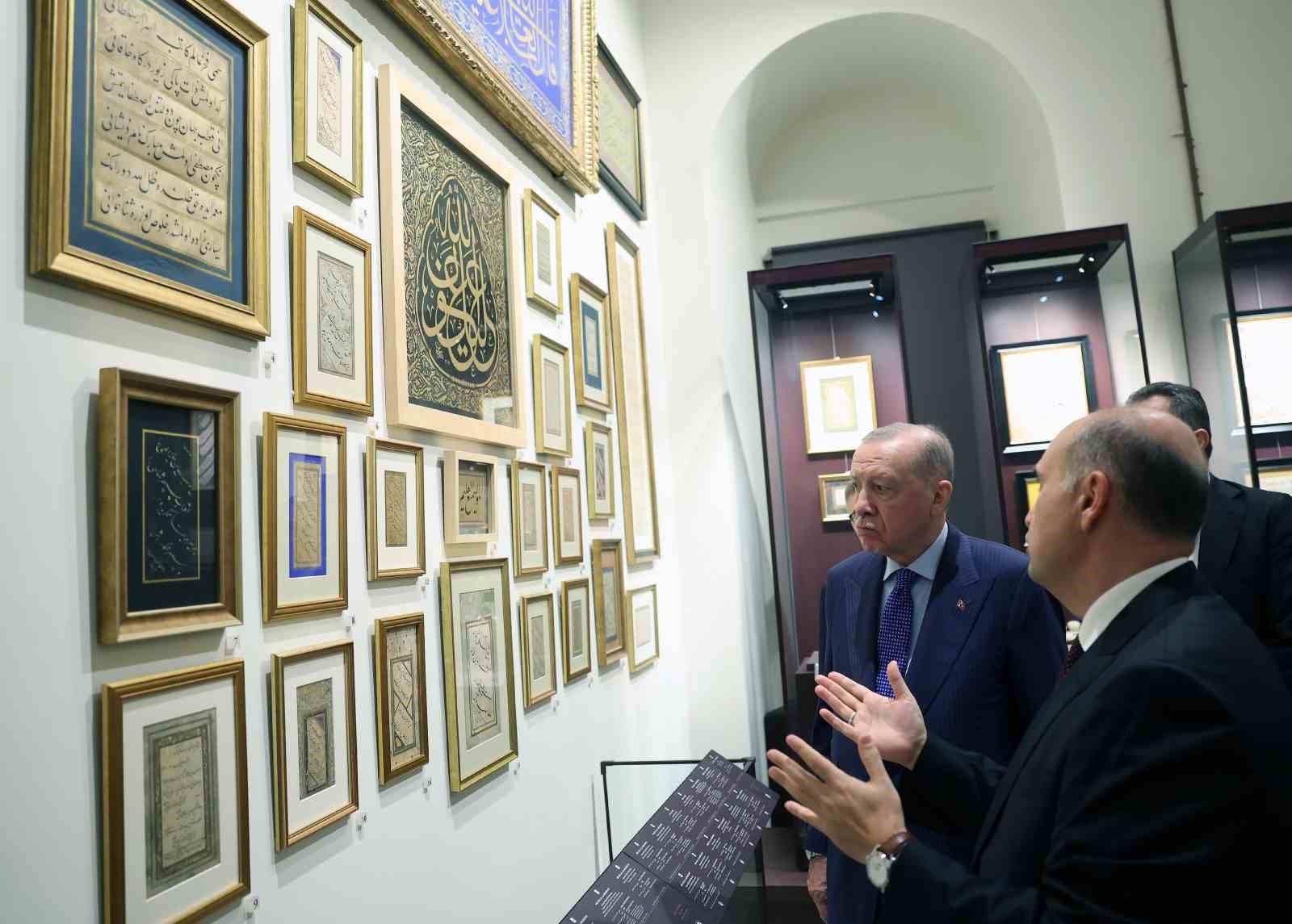 Cumhurbaşkanı Erdoğan, Darphane-i Amire Müzeleri’ni gezdi