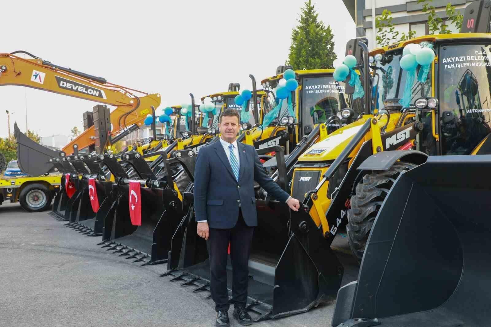 Akyazı Belediyesinden 150 milyon liralık araç yatırımı