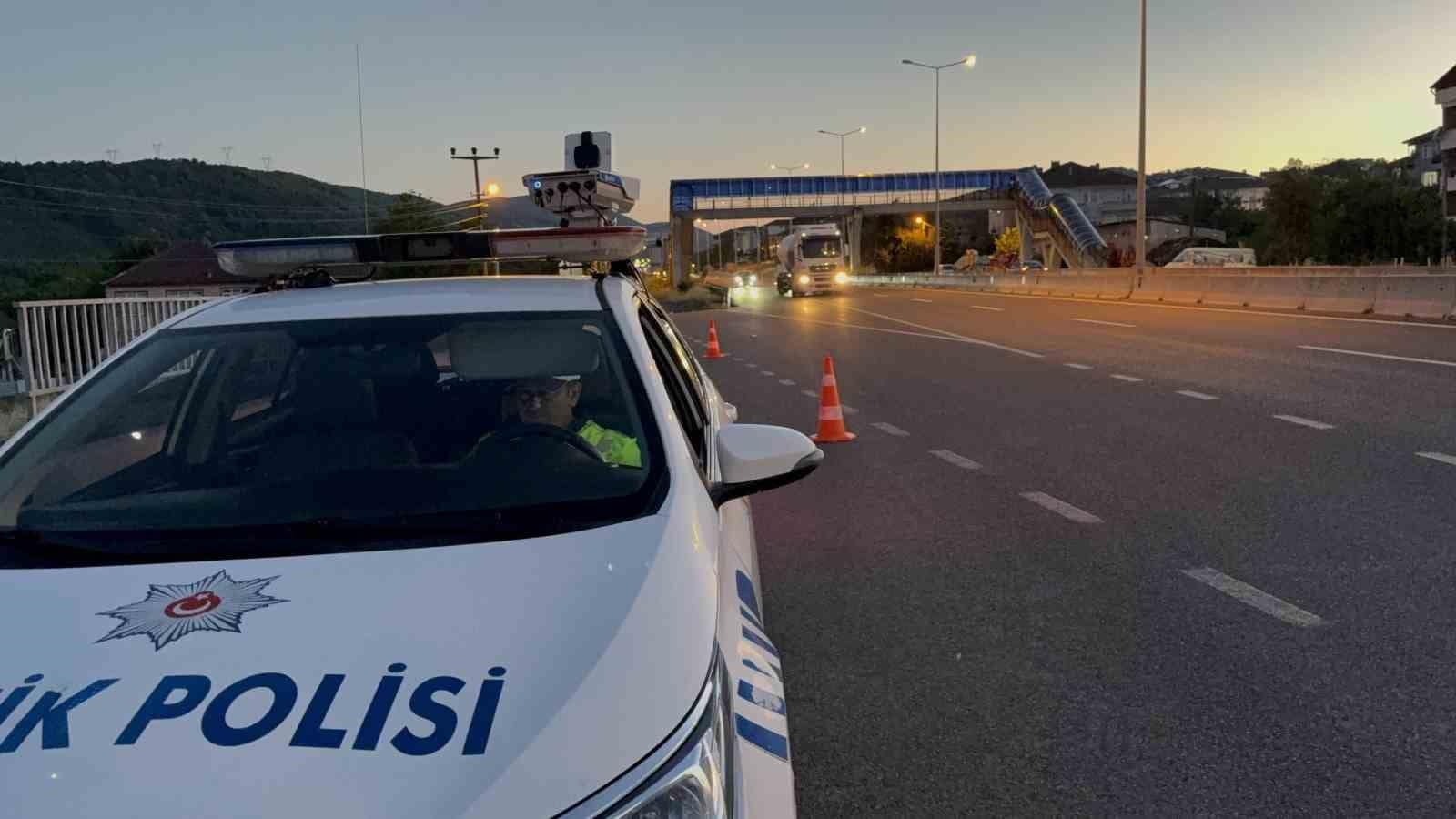 Düzce’de bin 762 sürücüye cezai işlem uygulandı