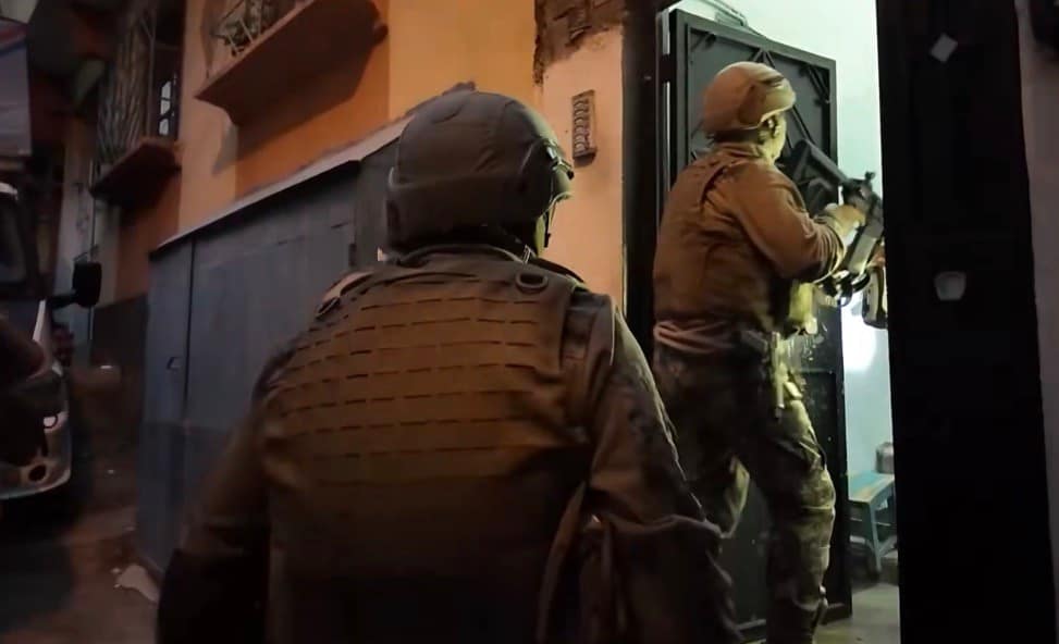 Gaziantep’te silahla yağma suçuna operasyon: 8 gözaltı