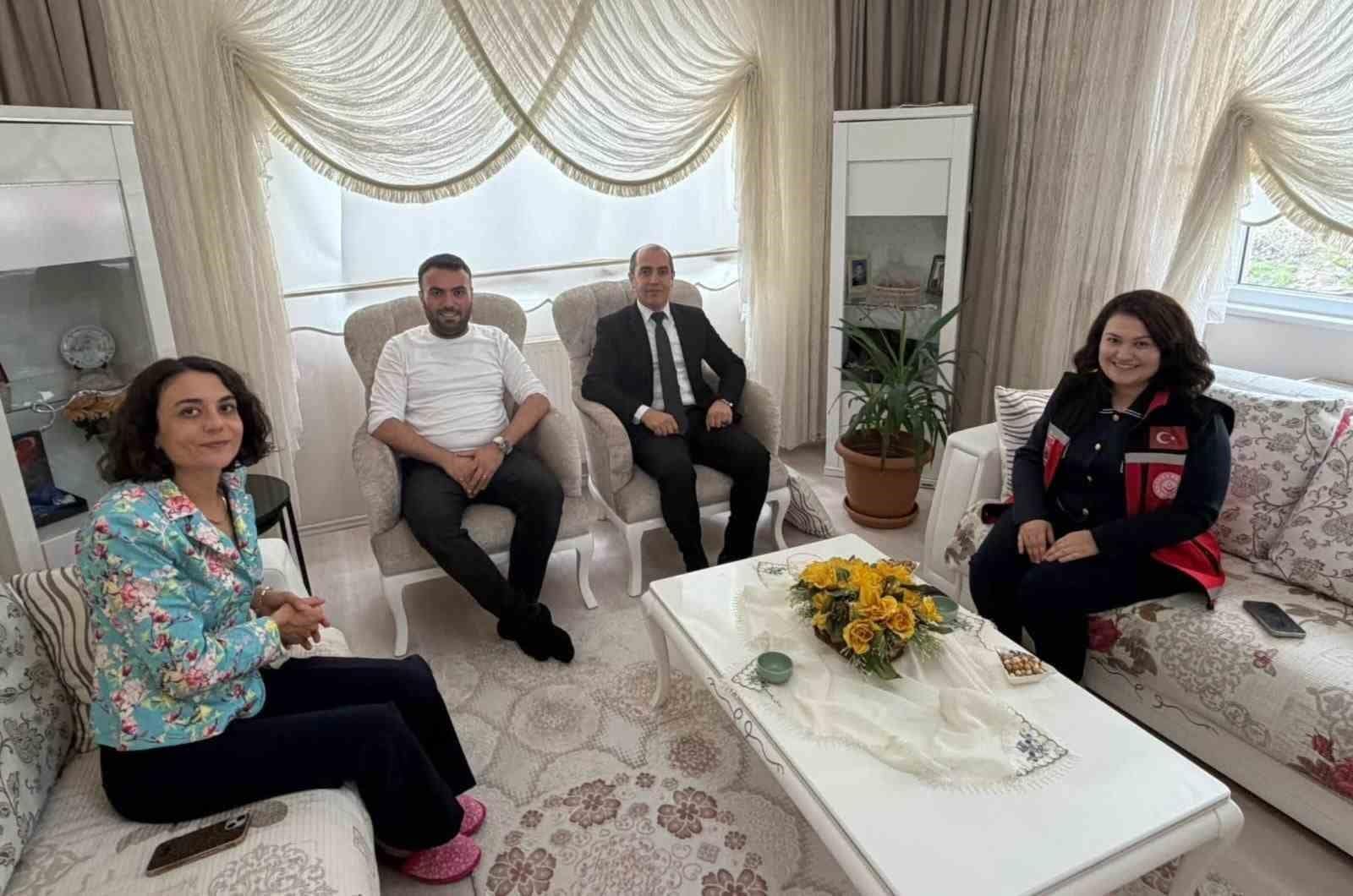 Bilecik’te şehit ailesine vefa ziyareti