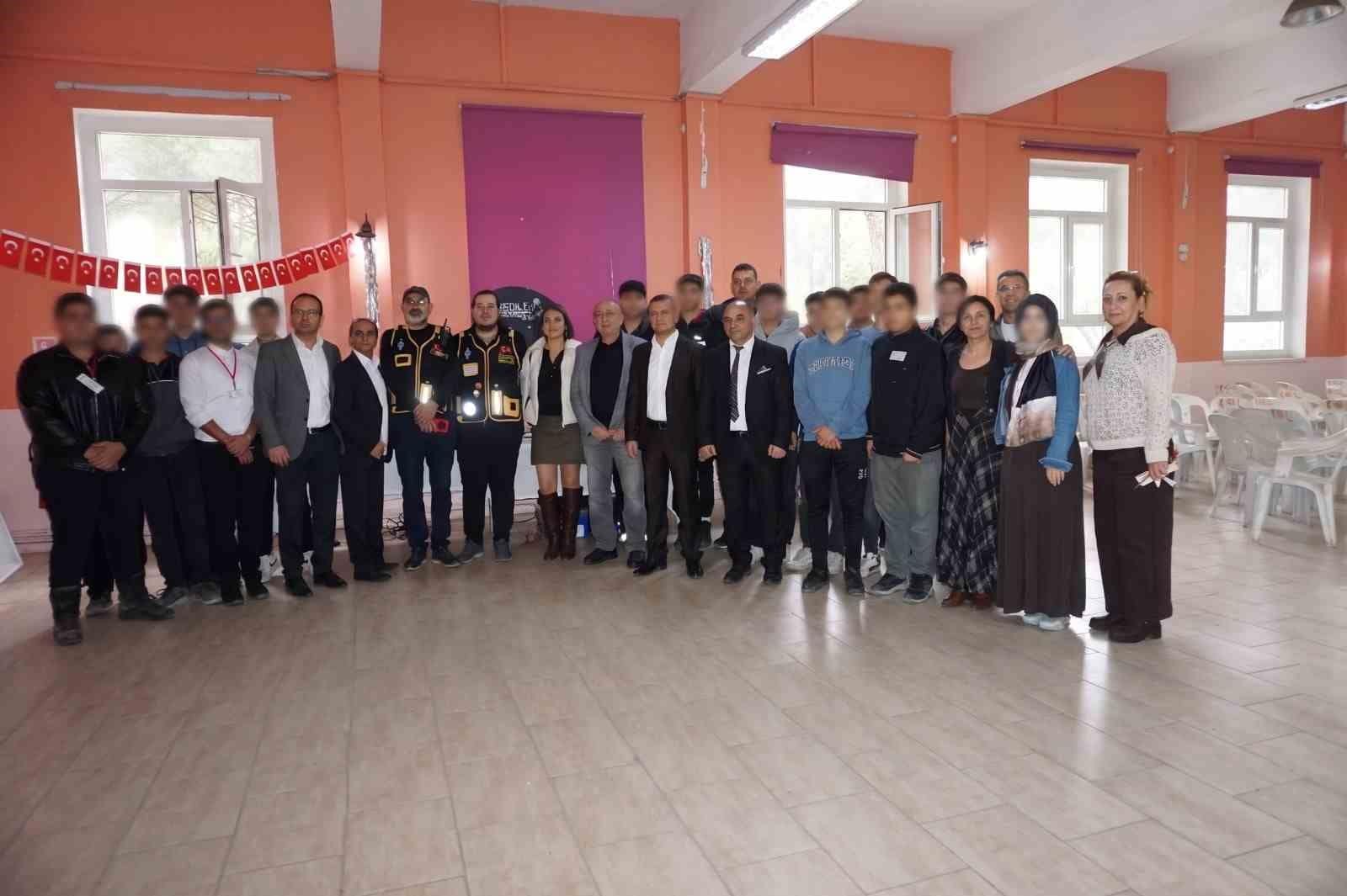 Geleceğin haberleşme teknolojileri Bergama’da hayata geçiyor