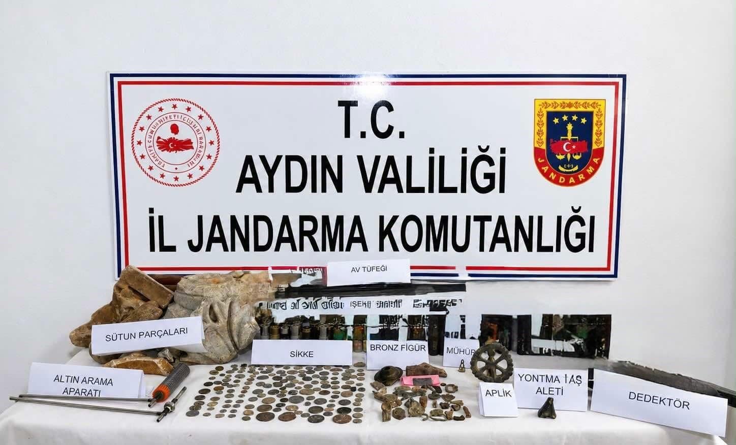 Karacasu’da tarihi eser operasyonu: 157 sikke ele geçirildi