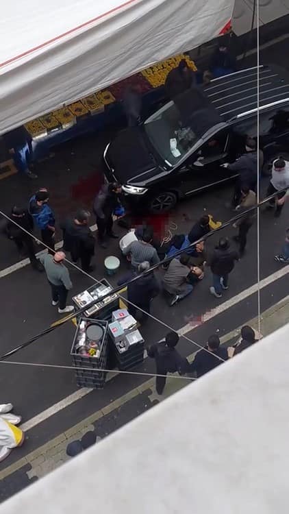 Sancaktepe’de pazar yerinde bıçaklı kavga: Biri çocuk 6 yaralı