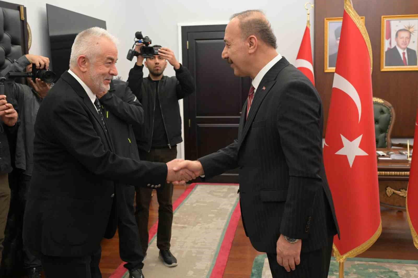 Isparta’da cumhuriyetin 103’üncü yılı coşkuyla kutlandı