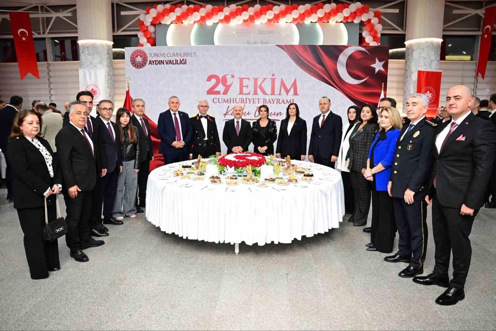 Aydın’da, Cumhuriyet Resepsiyonu gerçekleştirildi