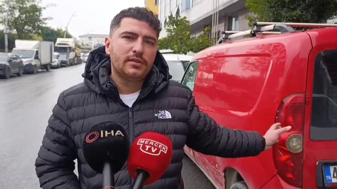 Sultangazi’de kiralık araçla ortalığı birbirine kattılar: Otomobili bırakıp kaçtılar