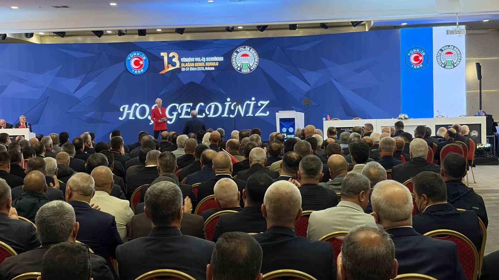 Bakan Uraloğlu: "Bizler için sendikalar demokrasilerin vazgeçilmez unsurlarıdır"